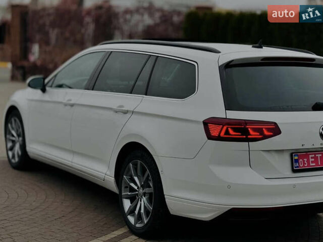 Белый Фольксваген Пассат, объемом двигателя 1.97 л и пробегом 186 тыс. км за 24200 $, фото 69 на Automoto.ua