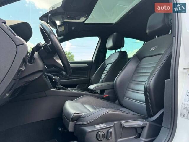 Білий Фольксваген Пассат, об'ємом двигуна 2 л та пробігом 180 тис. км за 28900 $, фото 12 на Automoto.ua