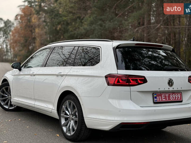 Белый Фольксваген Пассат, объемом двигателя 1.97 л и пробегом 186 тыс. км за 24200 $, фото 5 на Automoto.ua