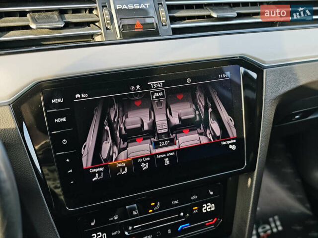 Белый Фольксваген Пассат, объемом двигателя 2 л и пробегом 202 тыс. км за 24999 $, фото 49 на Automoto.ua