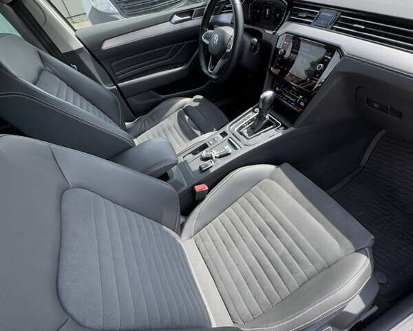 Белый Фольксваген Пассат, объемом двигателя 2 л и пробегом 194 тыс. км за 25900 $, фото 34 на Automoto.ua