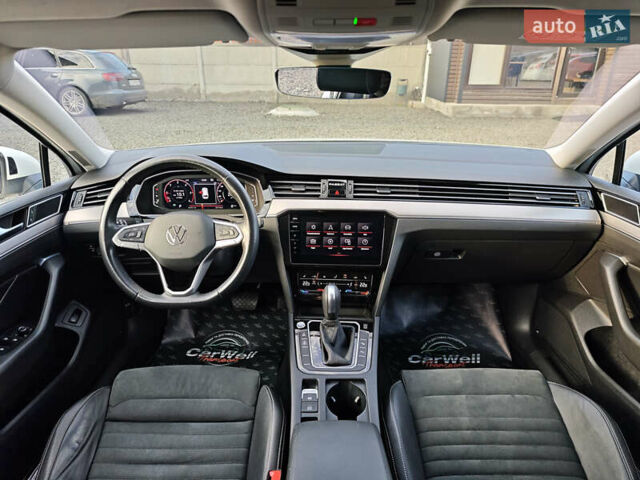 Белый Фольксваген Пассат, объемом двигателя 2 л и пробегом 202 тыс. км за 24999 $, фото 22 на Automoto.ua