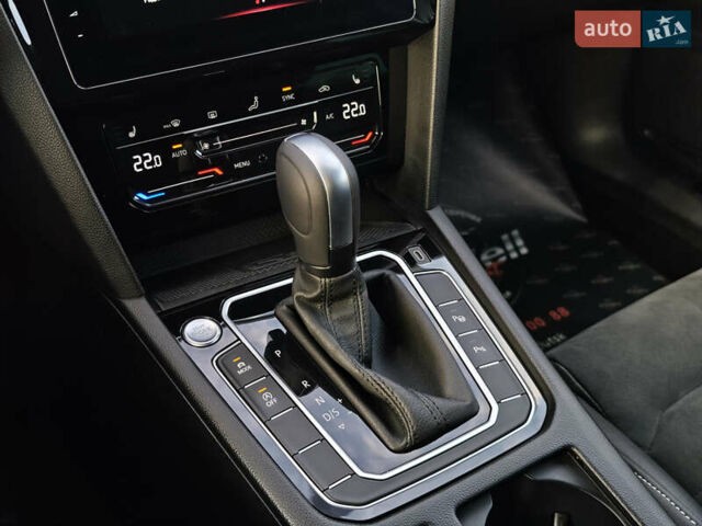 Белый Фольксваген Пассат, объемом двигателя 2 л и пробегом 202 тыс. км за 24999 $, фото 55 на Automoto.ua