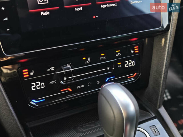 Белый Фольксваген Пассат, объемом двигателя 2 л и пробегом 202 тыс. км за 24999 $, фото 54 на Automoto.ua