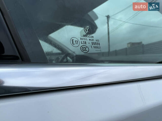 Білий Фольксваген Пассат, об'ємом двигуна 2 л та пробігом 186 тис. км за 21500 $, фото 28 на Automoto.ua