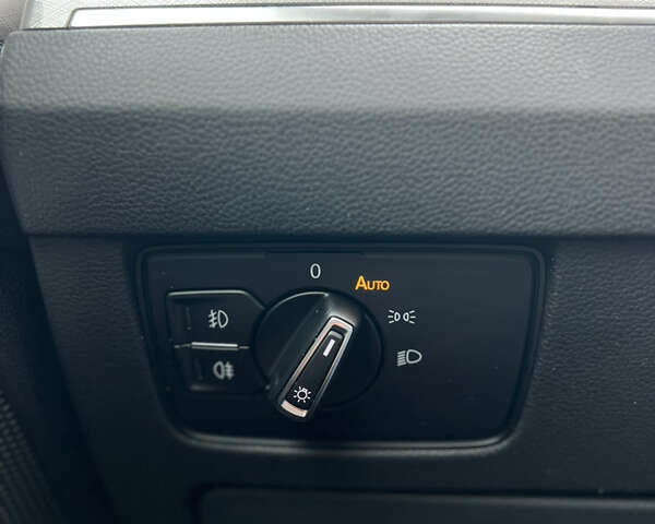 Білий Фольксваген Пассат, об'ємом двигуна 2 л та пробігом 186 тис. км за 21500 $, фото 47 на Automoto.ua