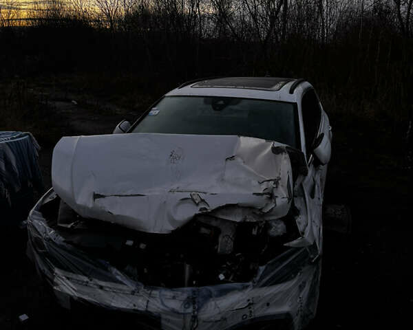 Белый Фольксваген Пассат, объемом двигателя 1.4 л и пробегом 89 тыс. км за 15500 $, фото 7 на Automoto.ua