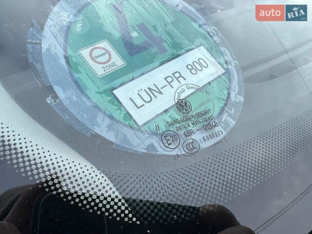 Білий Фольксваген Пассат, об'ємом двигуна 2 л та пробігом 186 тис. км за 21500 $, фото 27 на Automoto.ua