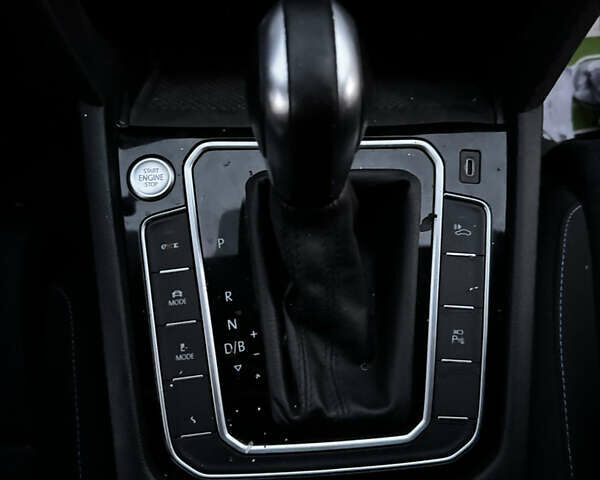 Белый Фольксваген Пассат, объемом двигателя 1.4 л и пробегом 89 тыс. км за 15500 $, фото 12 на Automoto.ua