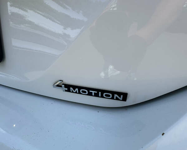 Белый Фольксваген Пассат, объемом двигателя 2 л и пробегом 194 тыс. км за 25900 $, фото 19 на Automoto.ua