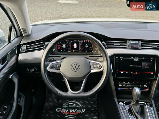 Белый Фольксваген Пассат, объемом двигателя 2 л и пробегом 202 тыс. км за 24999 $, фото 23 на Automoto.ua