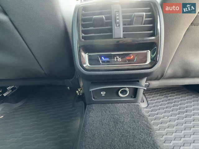 Белый Фольксваген Пассат, объемом двигателя 2 л и пробегом 194 тыс. км за 25900 $, фото 38 на Automoto.ua