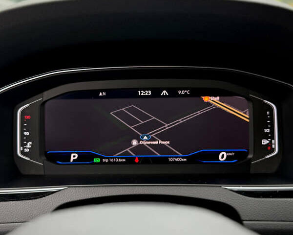 Фольксваген Пассат 2021 у Києві на Automoto.ua Білий Фольксваген Пассат, об'ємом двигуна 2 л та пробігом 107 тис. км за 32450 $, фото 26 на Automoto.ua