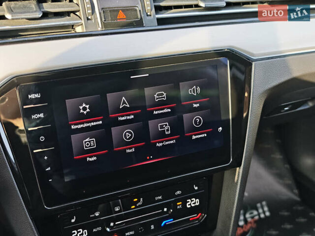 Белый Фольксваген Пассат, объемом двигателя 2 л и пробегом 202 тыс. км за 24999 $, фото 44 на Automoto.ua