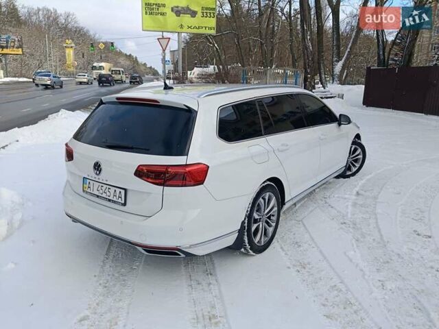 Білий Фольксваген Пассат, об'ємом двигуна 1.97 л та пробігом 230 тис. км за 22500 $, фото 6 на Automoto.ua