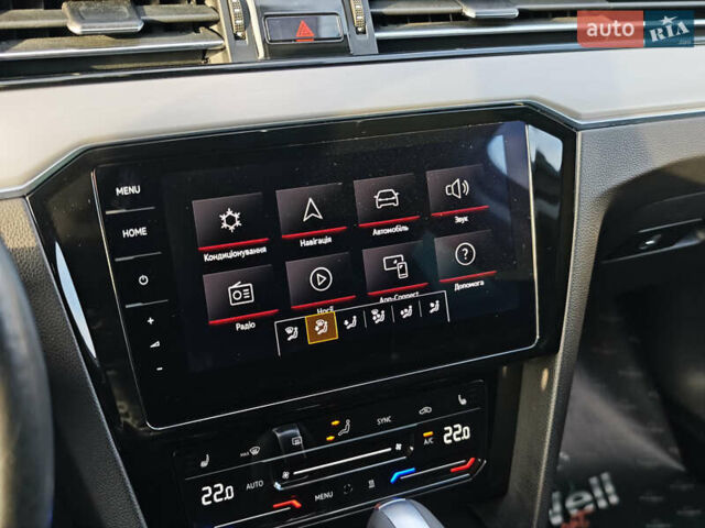 Белый Фольксваген Пассат, объемом двигателя 2 л и пробегом 202 тыс. км за 24999 $, фото 51 на Automoto.ua