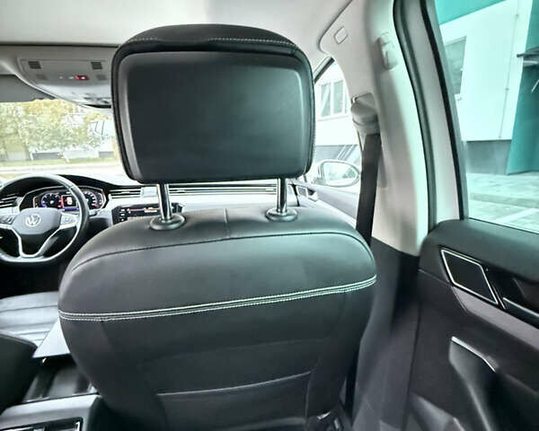 Белый Фольксваген Пассат, объемом двигателя 2 л и пробегом 205 тыс. км за 27500 $, фото 155 на Automoto.ua