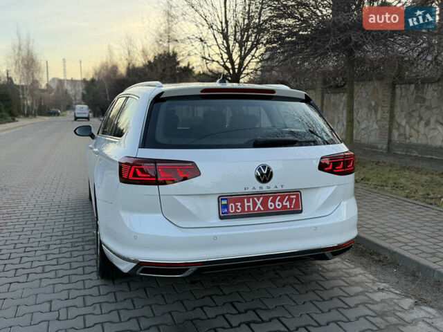 Белый Фольксваген Пассат, объемом двигателя 2 л и пробегом 197 тыс. км за 23700 $, фото 16 на Automoto.ua