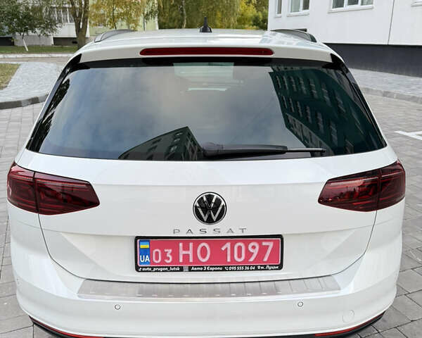 Белый Фольксваген Пассат, объемом двигателя 2 л и пробегом 205 тыс. км за 27500 $, фото 23 на Automoto.ua