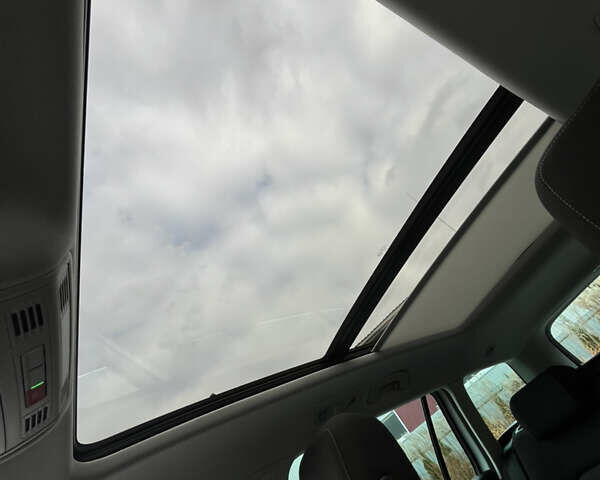 Белый Фольксваген Пассат, объемом двигателя 1.97 л и пробегом 168 тыс. км за 27349 $, фото 98 на Automoto.ua