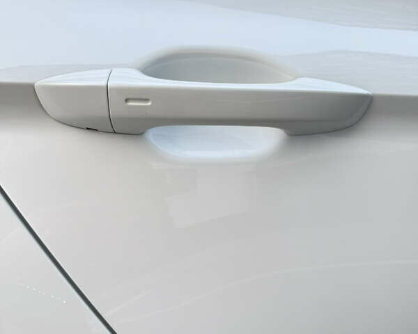 Белый Фольксваген Пассат, объемом двигателя 2 л и пробегом 205 тыс. км за 27500 $, фото 50 на Automoto.ua