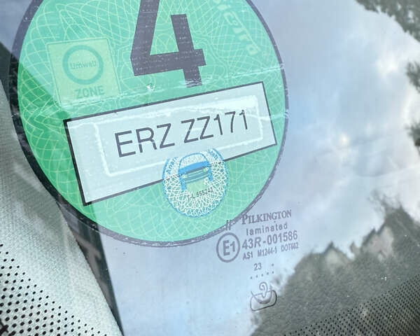 Белый Фольксваген Пассат, объемом двигателя 2 л и пробегом 205 тыс. км за 27500 $, фото 52 на Automoto.ua