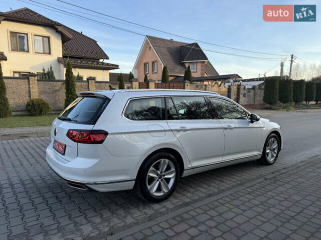 Белый Фольксваген Пассат, объемом двигателя 2 л и пробегом 197 тыс. км за 23700 $, фото 14 на Automoto.ua