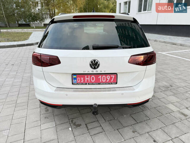 Белый Фольксваген Пассат, объемом двигателя 2 л и пробегом 205 тыс. км за 27500 $, фото 22 на Automoto.ua