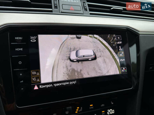 Белый Фольксваген Пассат, объемом двигателя 2 л и пробегом 196 тыс. км за 24999 $, фото 19 на Automoto.ua