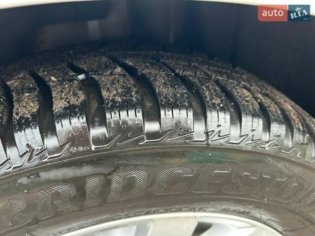 Белый Фольксваген Пассат, объемом двигателя 1.97 л и пробегом 215 тыс. км за 24500 $, фото 22 на Automoto.ua