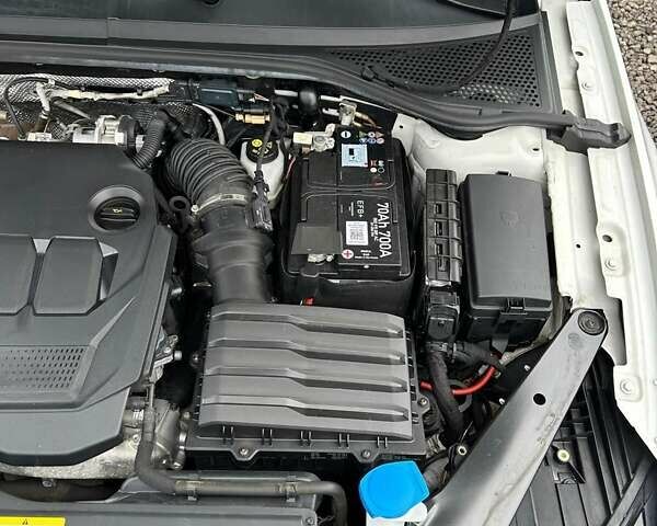 Белый Фольксваген Пассат, объемом двигателя 1.97 л и пробегом 215 тыс. км за 24500 $, фото 54 на Automoto.ua