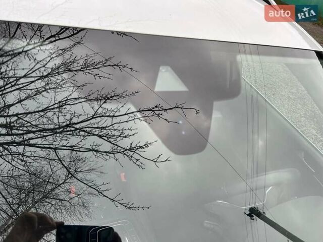 Белый Фольксваген Пассат, объемом двигателя 1.97 л и пробегом 215 тыс. км за 24500 $, фото 47 на Automoto.ua