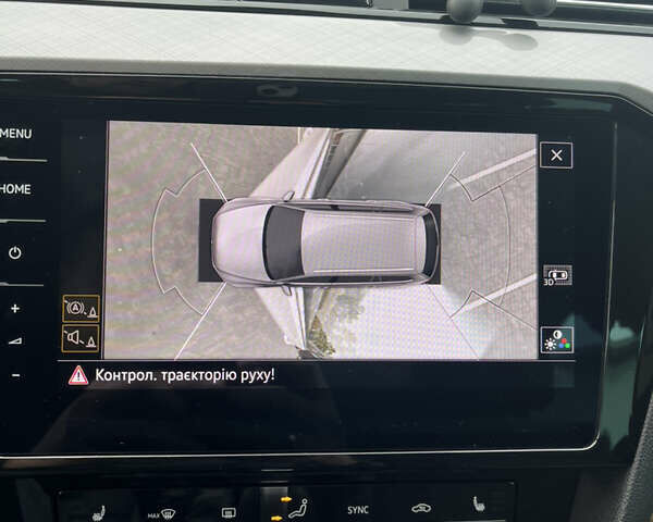 Белый Фольксваген Пассат, объемом двигателя 1.97 л и пробегом 168 тыс. км за 27349 $, фото 80 на Automoto.ua