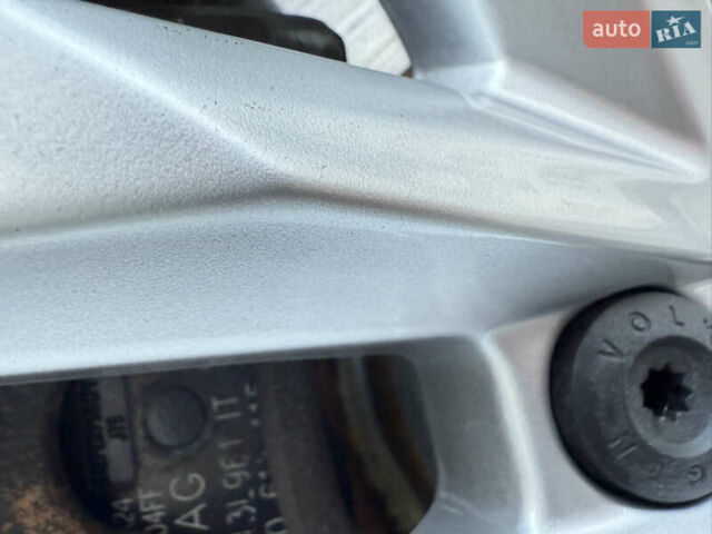 Белый Фольксваген Пассат, объемом двигателя 2 л и пробегом 205 тыс. км за 27500 $, фото 46 на Automoto.ua