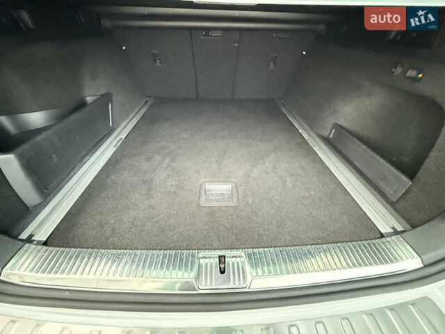 Белый Фольксваген Пассат, объемом двигателя 2 л и пробегом 205 тыс. км за 27500 $, фото 108 на Automoto.ua