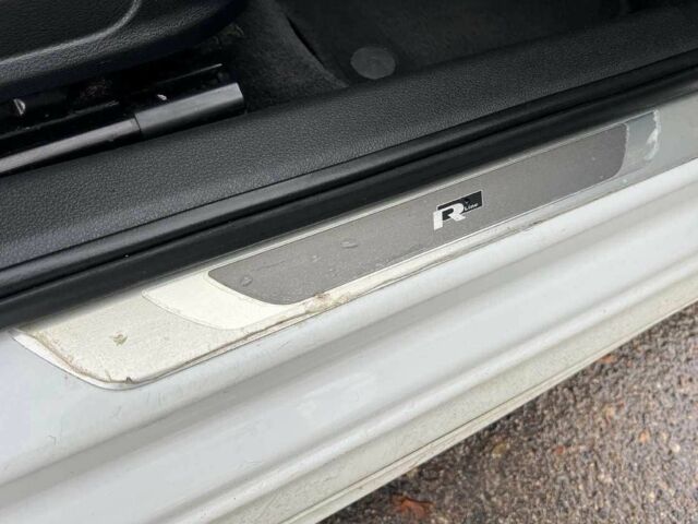 Фольксваген Пассат 2017 в Киеве на Automoto.ua Белый Фольксваген Пассат, объемом двигателя 0 л и пробегом 98 тыс. км за 9700 $, фото 18 на Automoto.ua