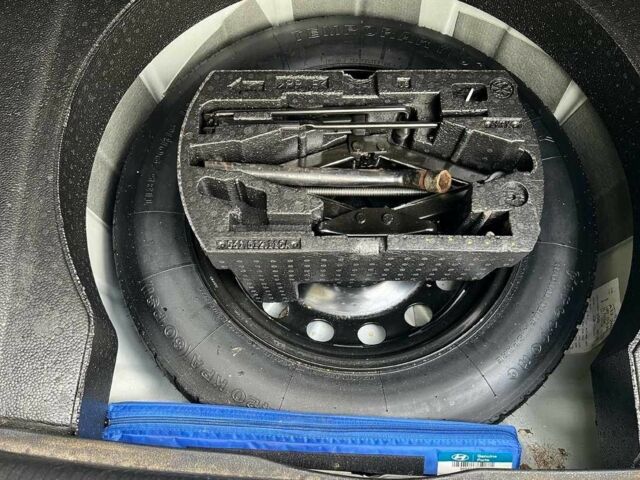 Фольксваген Пассат 2017 в Киеве на Automoto.ua Белый Фольксваген Пассат, объемом двигателя 0 л и пробегом 98 тыс. км за 9700 $, фото 20 на Automoto.ua