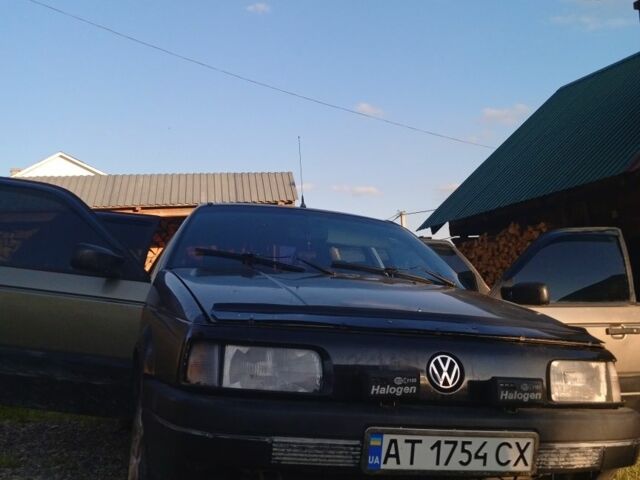 Бежевый Фольксваген Пассат, объемом двигателя 2 л и пробегом 239 тыс. км за 800 $, фото 3 на Automoto.ua