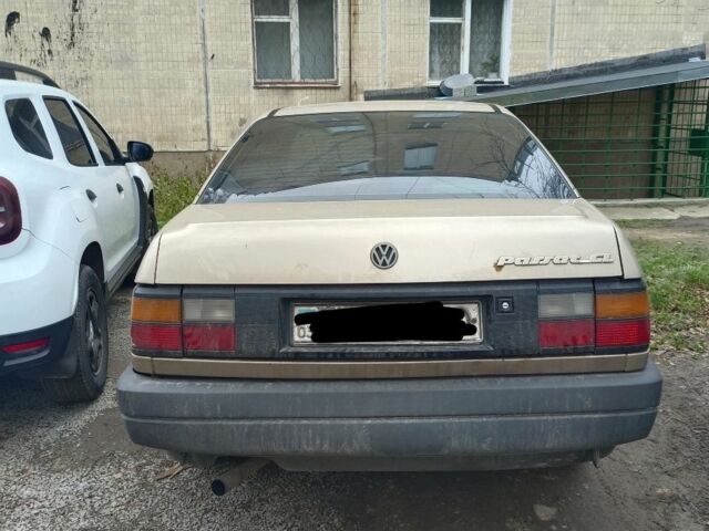 Бежевый Фольксваген Пассат, объемом двигателя 2 л и пробегом 426 тыс. км за 2200 $, фото 3 на Automoto.ua