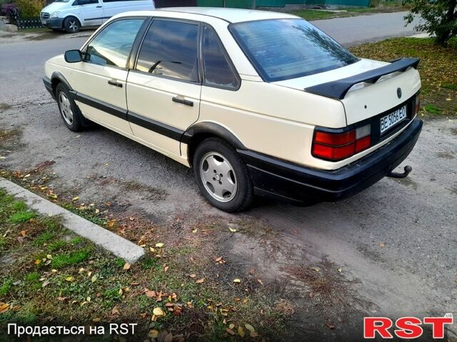 Бежевый Фольксваген Пассат, объемом двигателя 2 л и пробегом 0 тыс. км за 1500 $, фото 2 на Automoto.ua