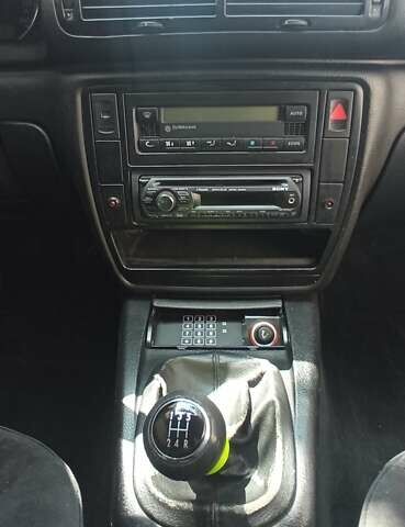 Бежевый Фольксваген Пассат, объемом двигателя 1.6 л и пробегом 300 тыс. км за 5000 $, фото 22 на Automoto.ua