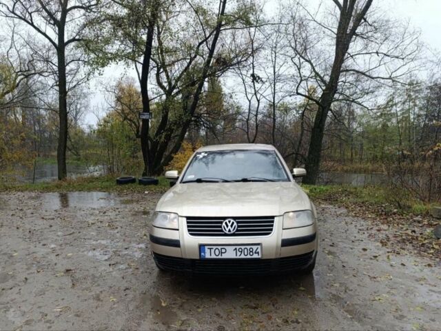 Бежевый Фольксваген Пассат, объемом двигателя 1.9 л и пробегом 270 тыс. км за 2200 $, фото 1 на Automoto.ua