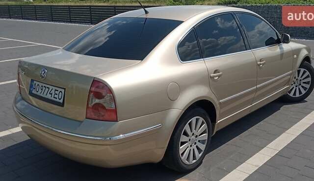 Бежевый Фольксваген Пассат, объемом двигателя 1.6 л и пробегом 300 тыс. км за 5000 $, фото 25 на Automoto.ua