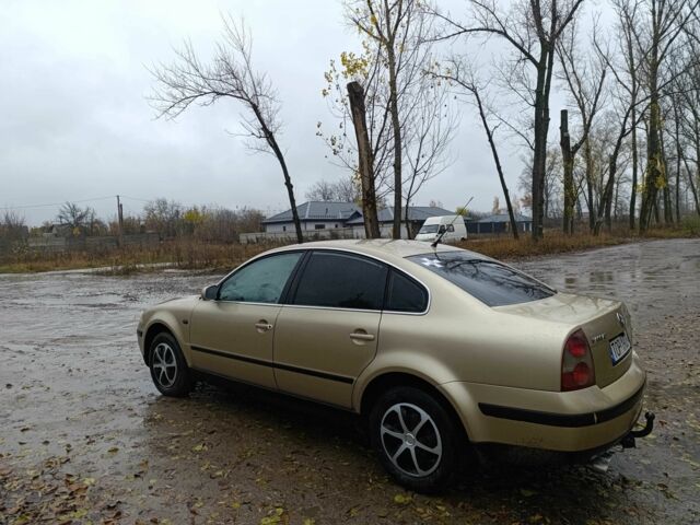 Бежевий Фольксваген Пассат, об'ємом двигуна 1.9 л та пробігом 374 тис. км за 2200 $, фото 5 на Automoto.ua