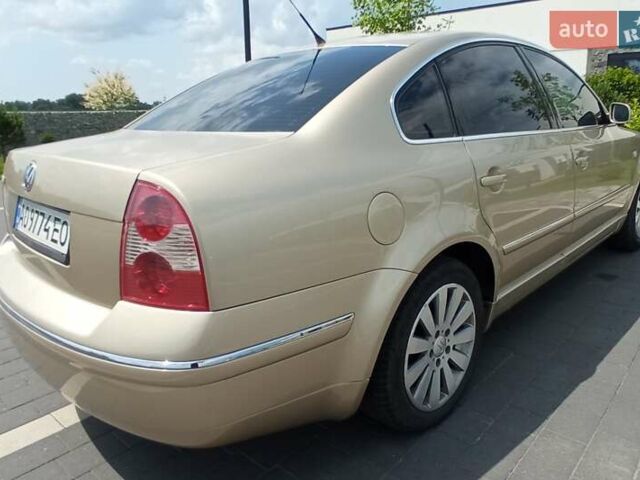 Бежевый Фольксваген Пассат, объемом двигателя 1.6 л и пробегом 300 тыс. км за 5000 $, фото 12 на Automoto.ua