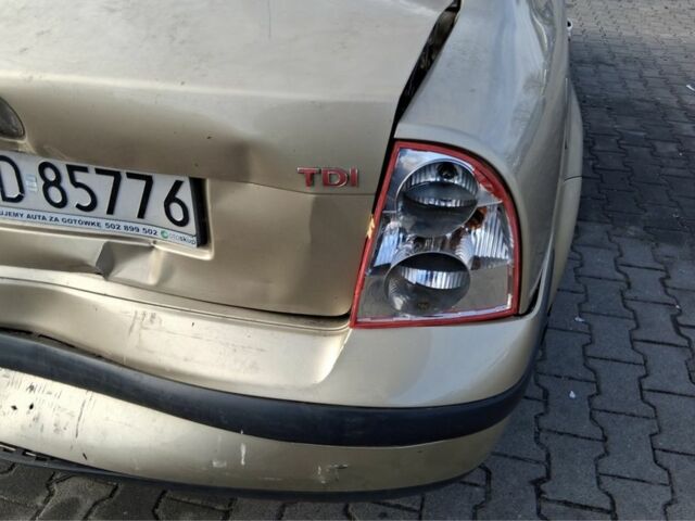 Бежевый Фольксваген Пассат, объемом двигателя 1.9 л и пробегом 280 тыс. км за 1600 $, фото 10 на Automoto.ua