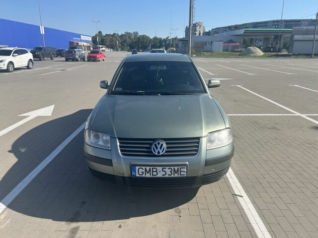 Бежевый Фольксваген Пассат, объемом двигателя 1.9 л и пробегом 400 тыс. км за 2863 $, фото 1 на Automoto.ua