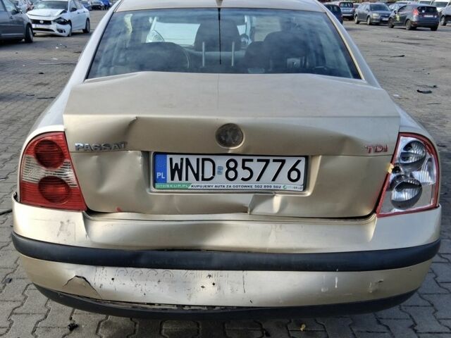 Бежевый Фольксваген Пассат, объемом двигателя 1.9 л и пробегом 280 тыс. км за 1600 $, фото 5 на Automoto.ua