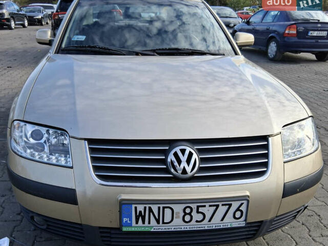 Бежевий Фольксваген Пассат, об'ємом двигуна 0 л та пробігом 280 тис. км за 1600 $, фото 1 на Automoto.ua