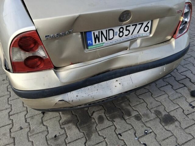 Бежевый Фольксваген Пассат, объемом двигателя 1.9 л и пробегом 280 тыс. км за 1600 $, фото 9 на Automoto.ua